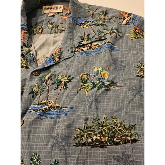 Campia Moda rayon tropical print Aloha shirt in a blueish grey color. Size M - Picture 2 of 7